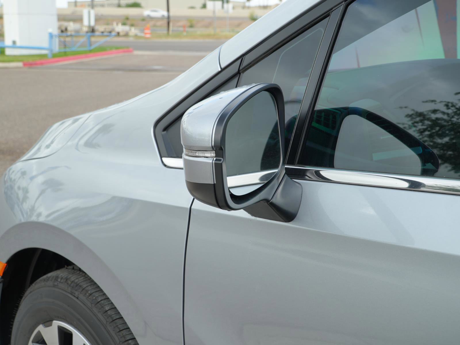 New 2026 Honda Odyssey EX-L image 11