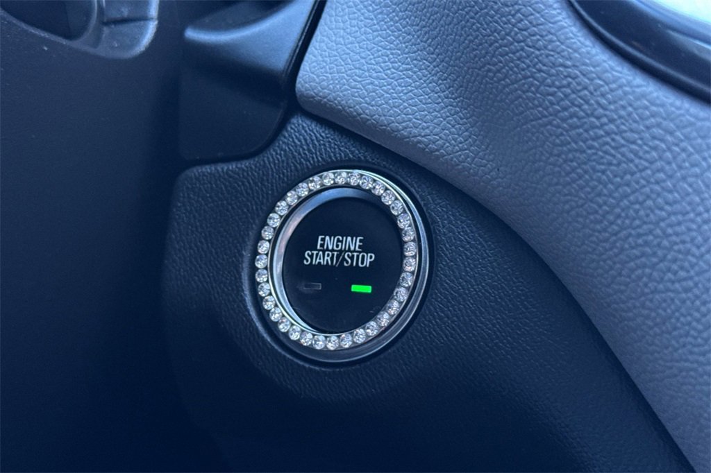 Used 2020 Chevrolet Equinox LS image 27