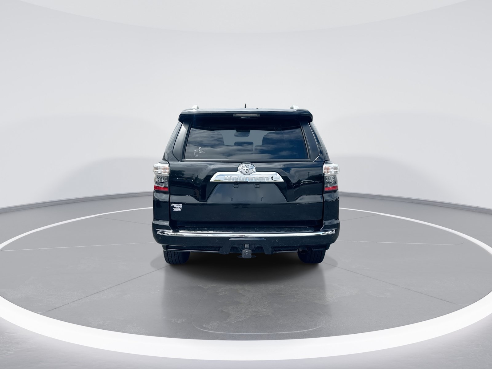 Used 2024 Toyota 4Runner Limited AWD/4WD image 8