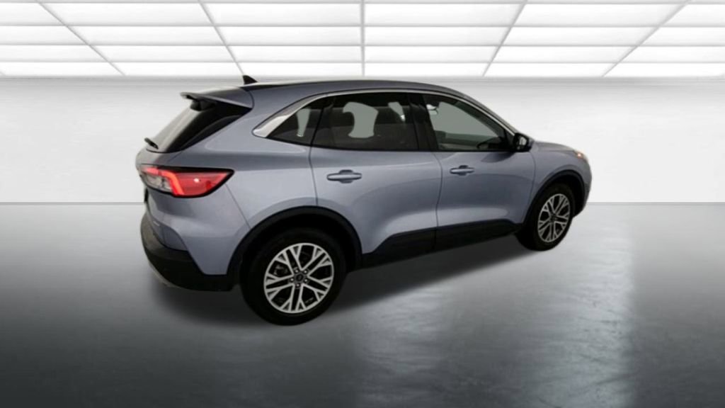 Used 2022 Ford Escape SEL image 8