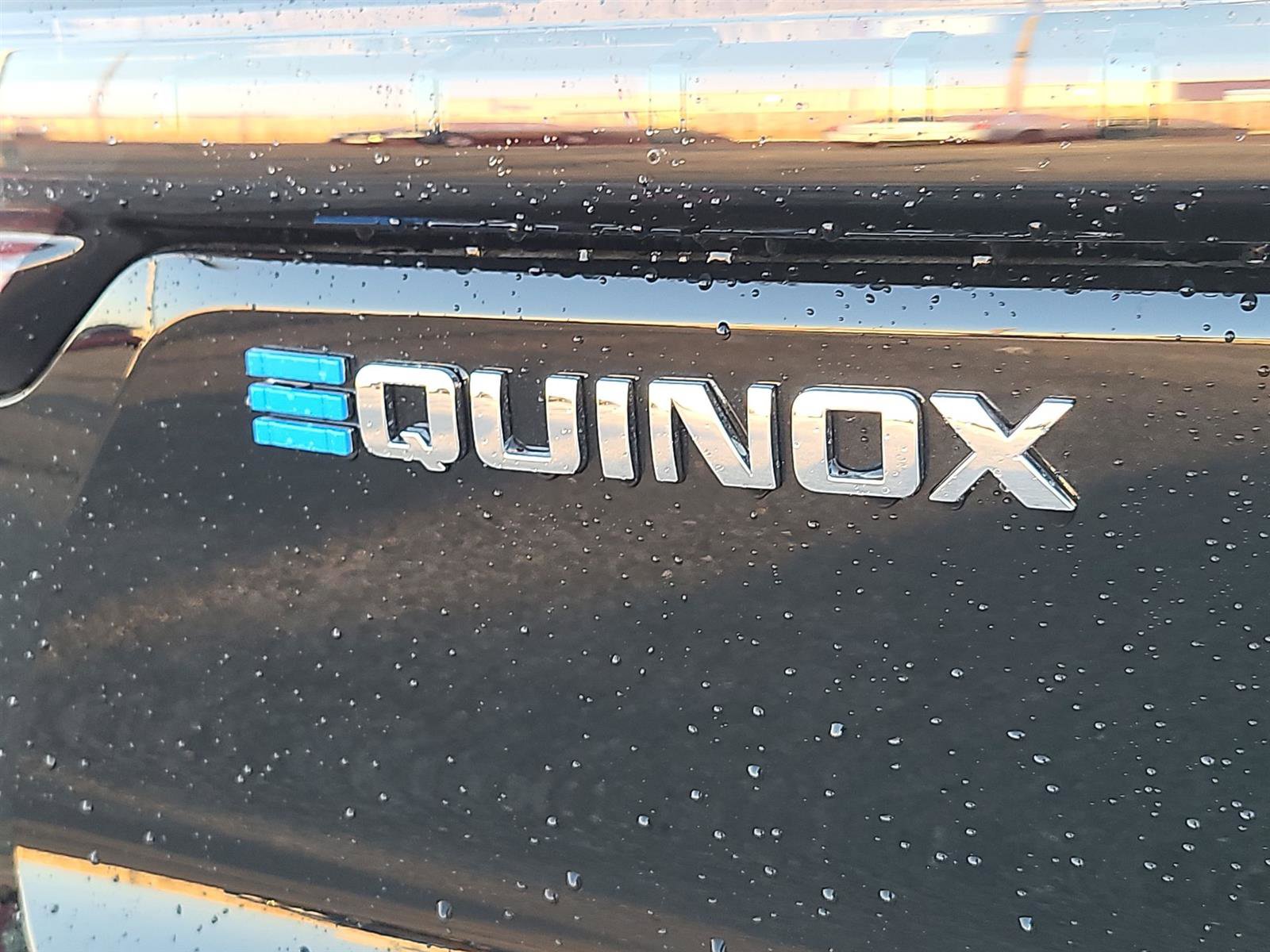 New 2024 Chevrolet Equinox EV LT image 28