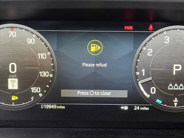 Used 2024 Land Rover Defender 110 X-Dynamic SE image 11