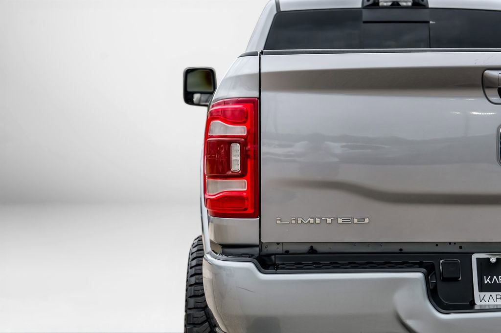 Used 2023 RAM 3500 Limited AWD/4WD image 57