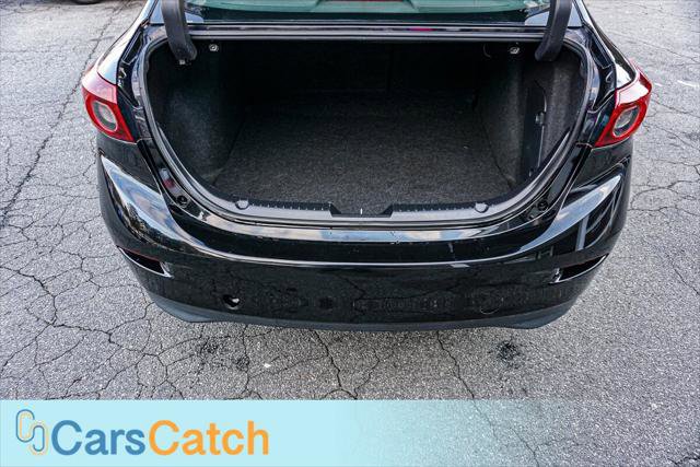 Used 2018 MAZDA MAZDA3 Sport w/ Preferred Equipment Package image 40