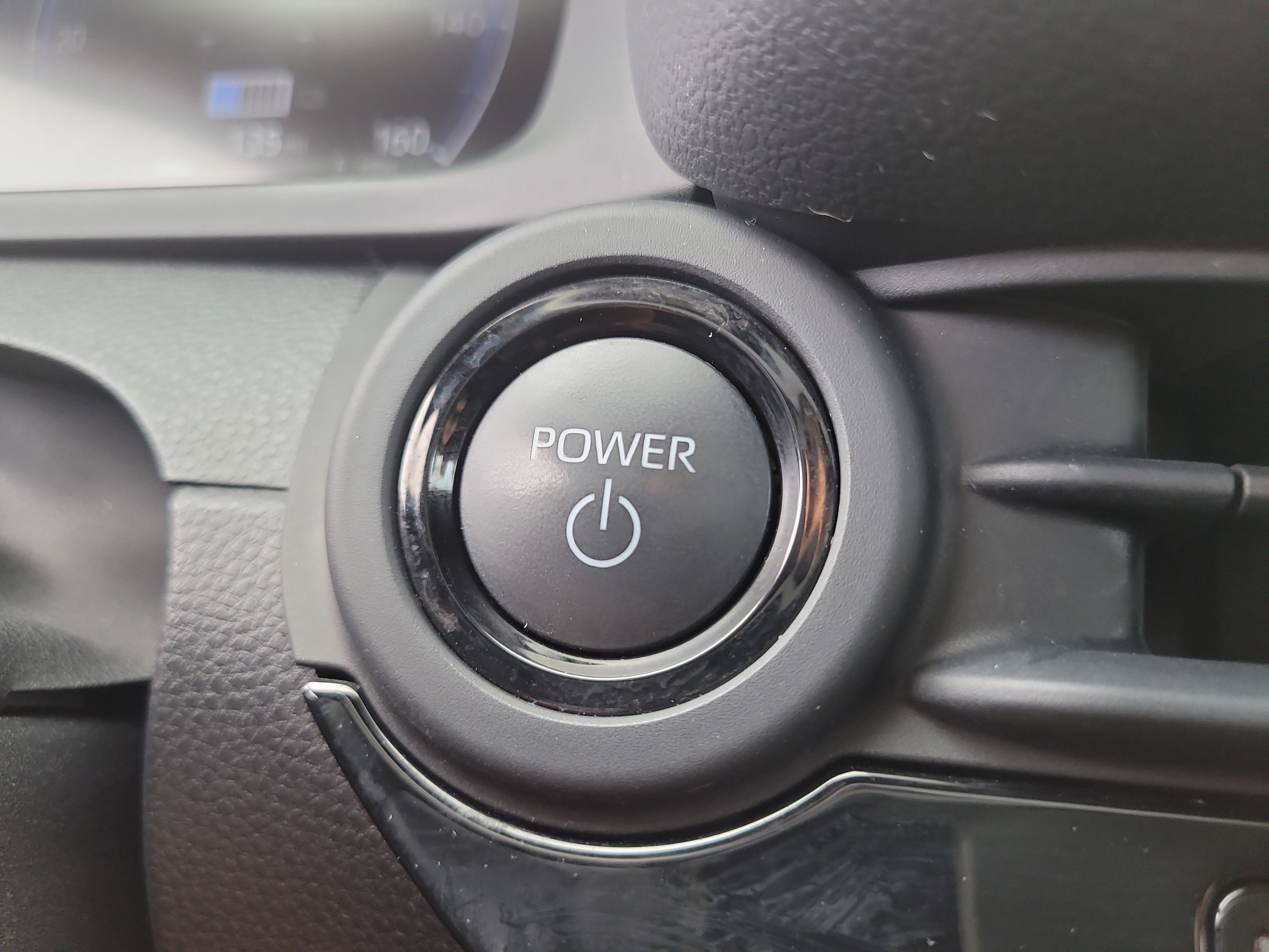 Certified 2023 Toyota Crown Limited image 28