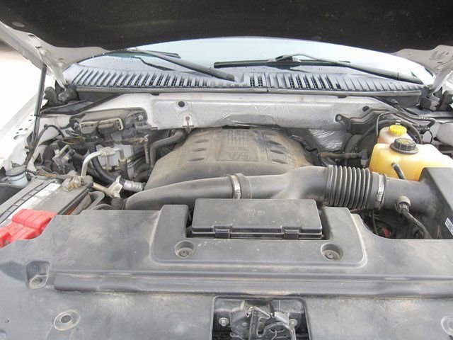 Used 2016 Ford Expedition Limited AWD/4WD image 38