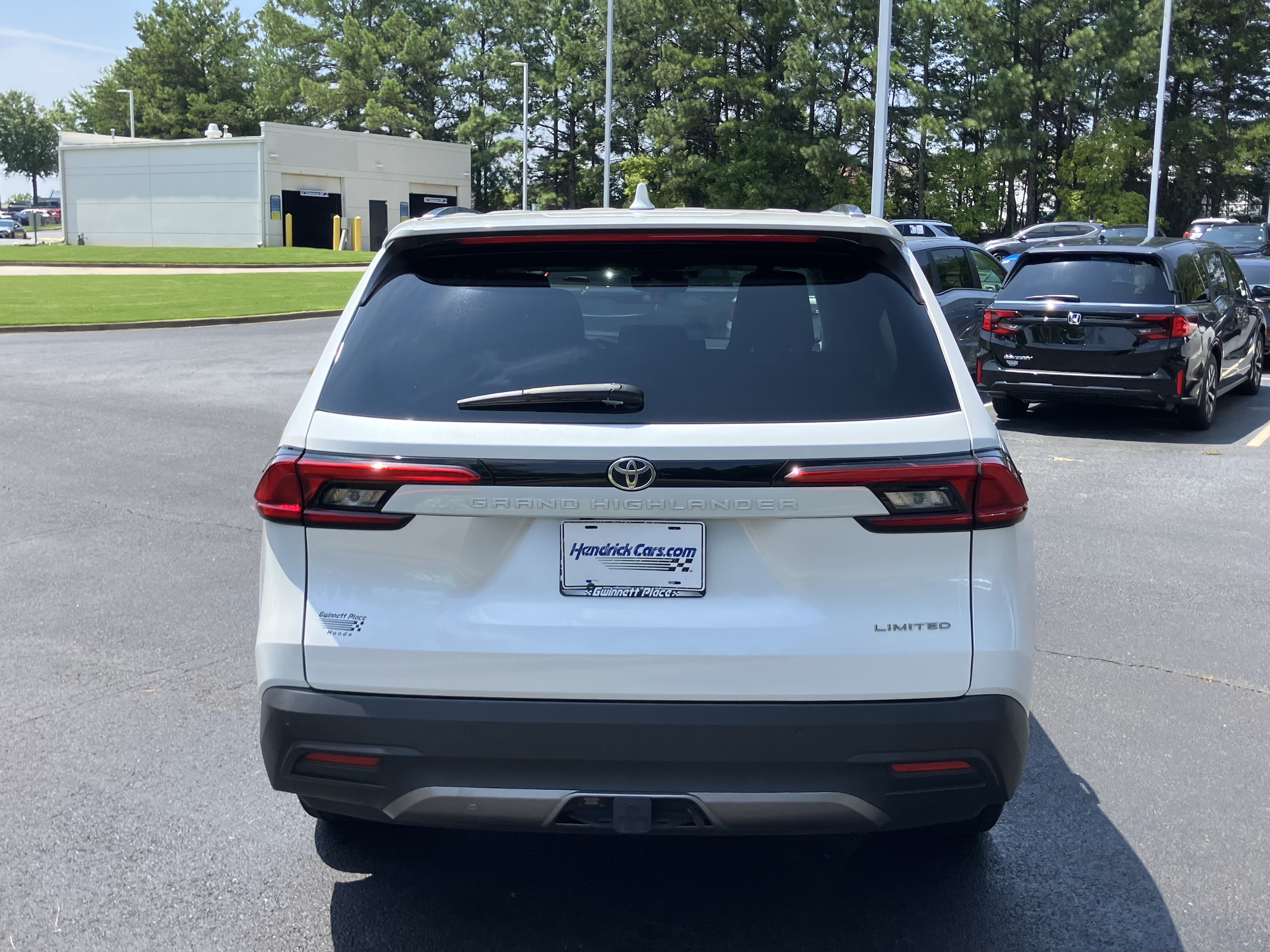 Used 2024 Toyota Grand Highlander FWD image 9