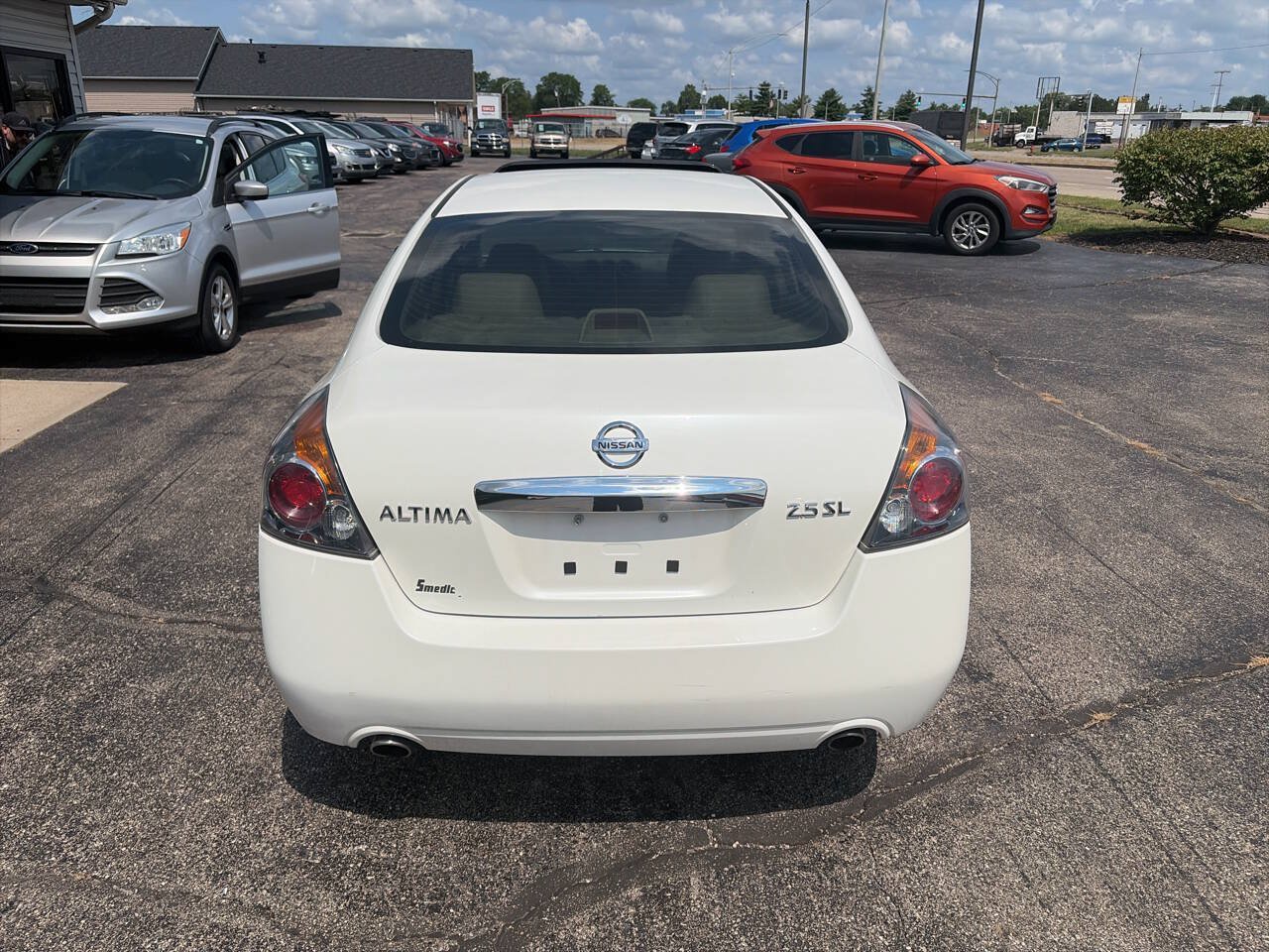 Used 2012 Nissan Altima 2.5 SL w/ 2.5SL Pkg FWD image 6