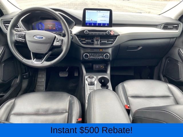 Used 2022 Ford Escape Titanium image 6