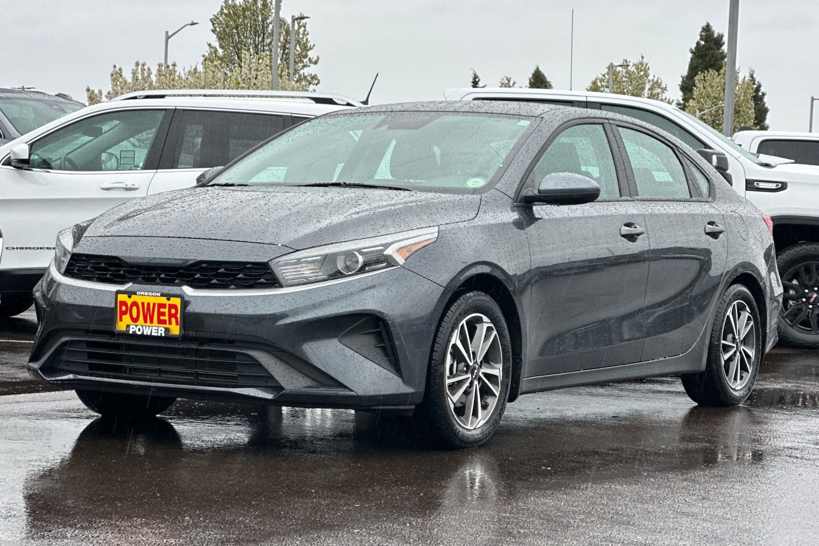 Used 2023 Kia Forte LXS image 8