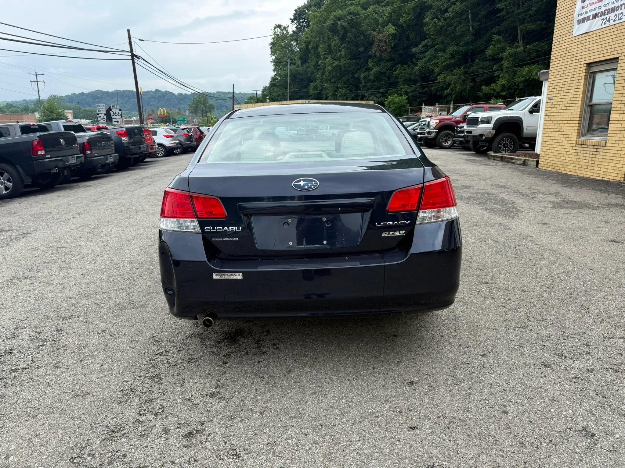 Used 2012 Subaru Legacy 2.5i w/ Alloy Wheel Pkg AWD/4WD image 6