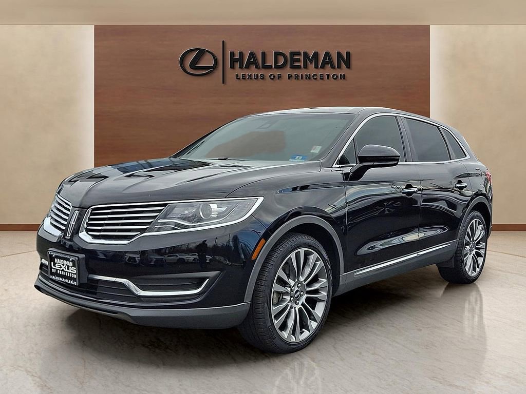 Used 2018 Lincoln MKX Reserve w/ Driver Assistance Package image 3