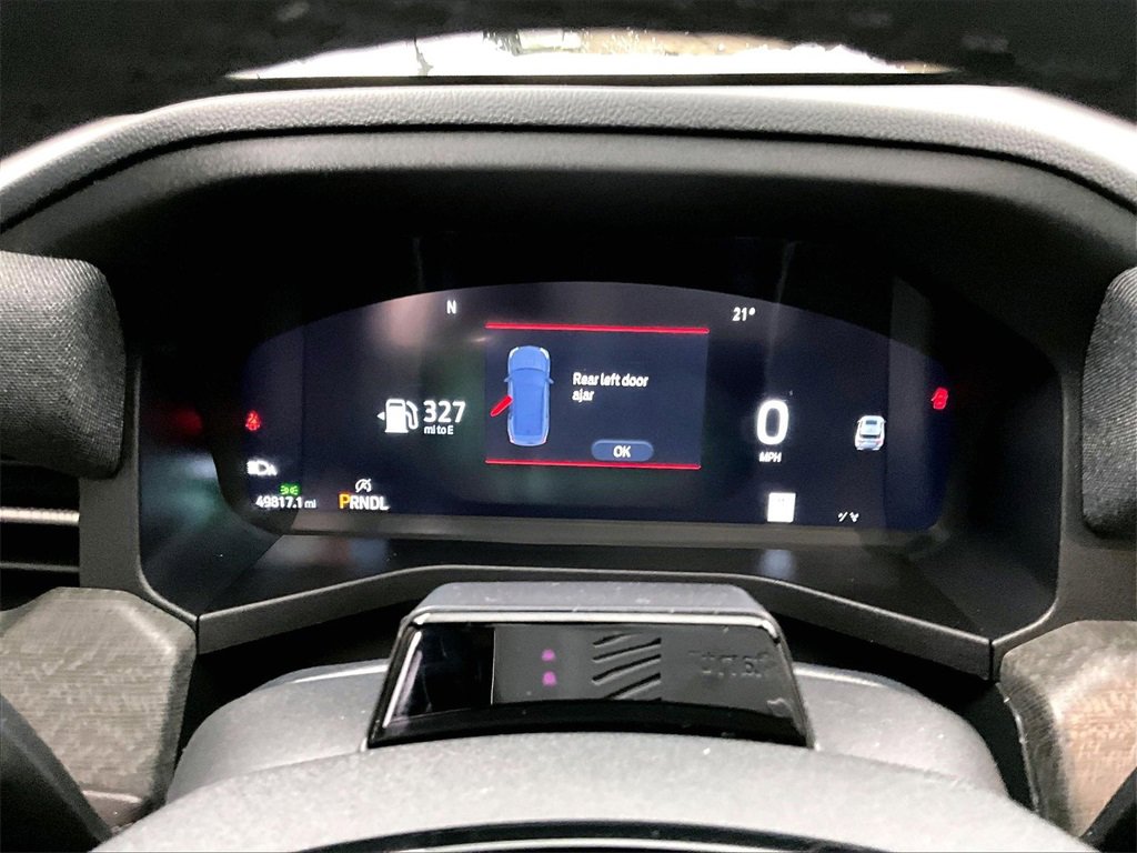 Used 2025 Ford Explorer Platinum w/ LUX Leather Package image 26