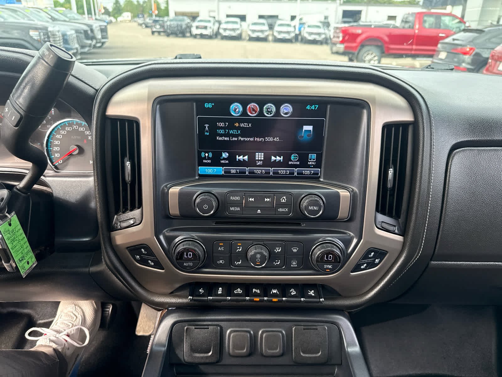Used 2018 GMC Sierra 1500 Denali w/ Denali Ultimate Package AWD/4WD image 16