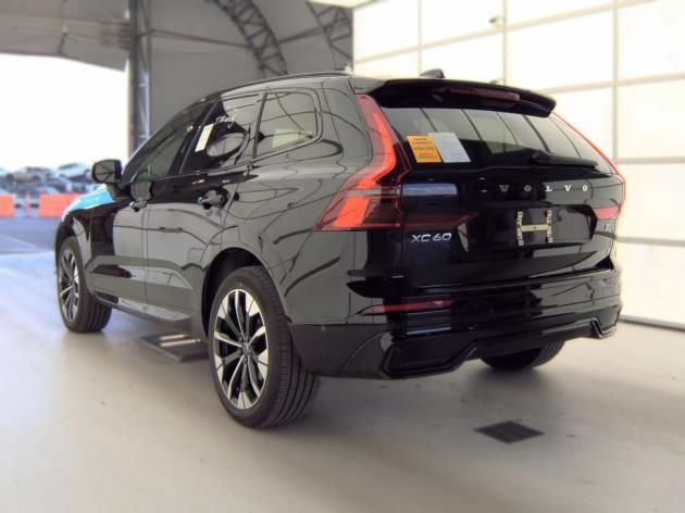 Used 2026 Volvo XC60 B5 Plus AWD/4WD image 8