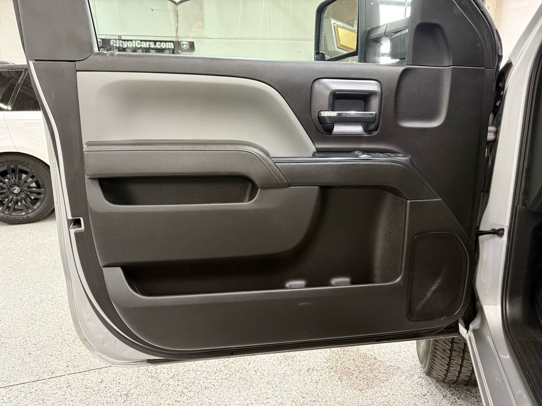 Used 2017 GMC Sierra 2500 SLE w/ Sierra Convenience Package image 10