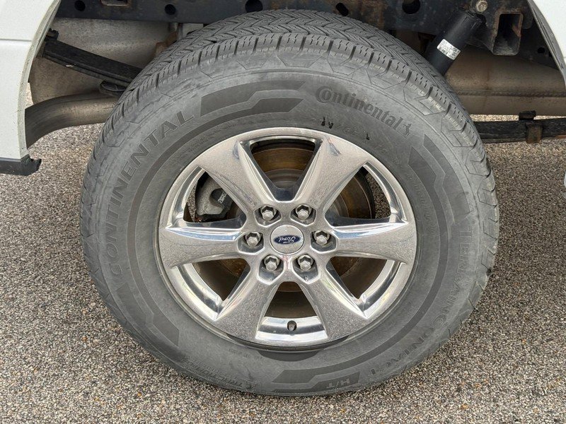 Used 2018 Ford F150 XLT w/ Equipment Group 302A Luxury image 4