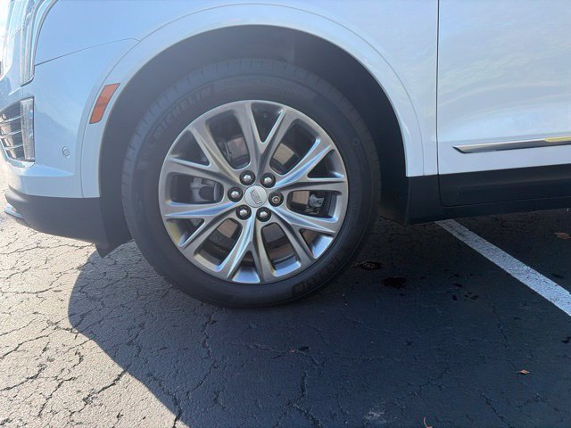 Used 2021 Cadillac XT5 Sportv AWD/4WD image 4