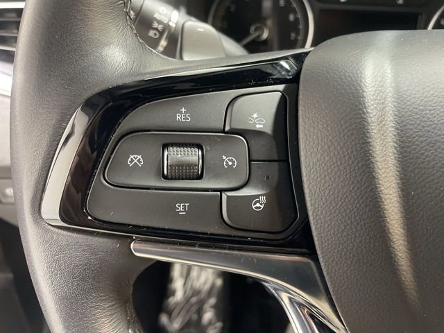 Used 2023 Buick Enclave Essence w/ Sport Touring Edition image 32