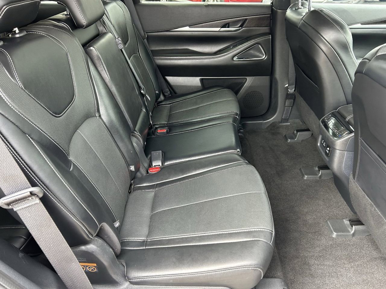 Certified 2023 INFINITI QX60 Sensory w/ Cargo Package image 12