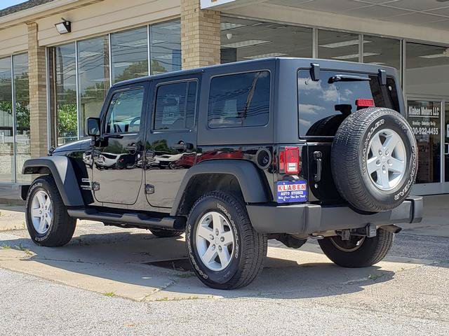 Used 2017 Jeep Wrangler Unlimited Sport w/ Quick Order Package 24S AWD/4WD image 3