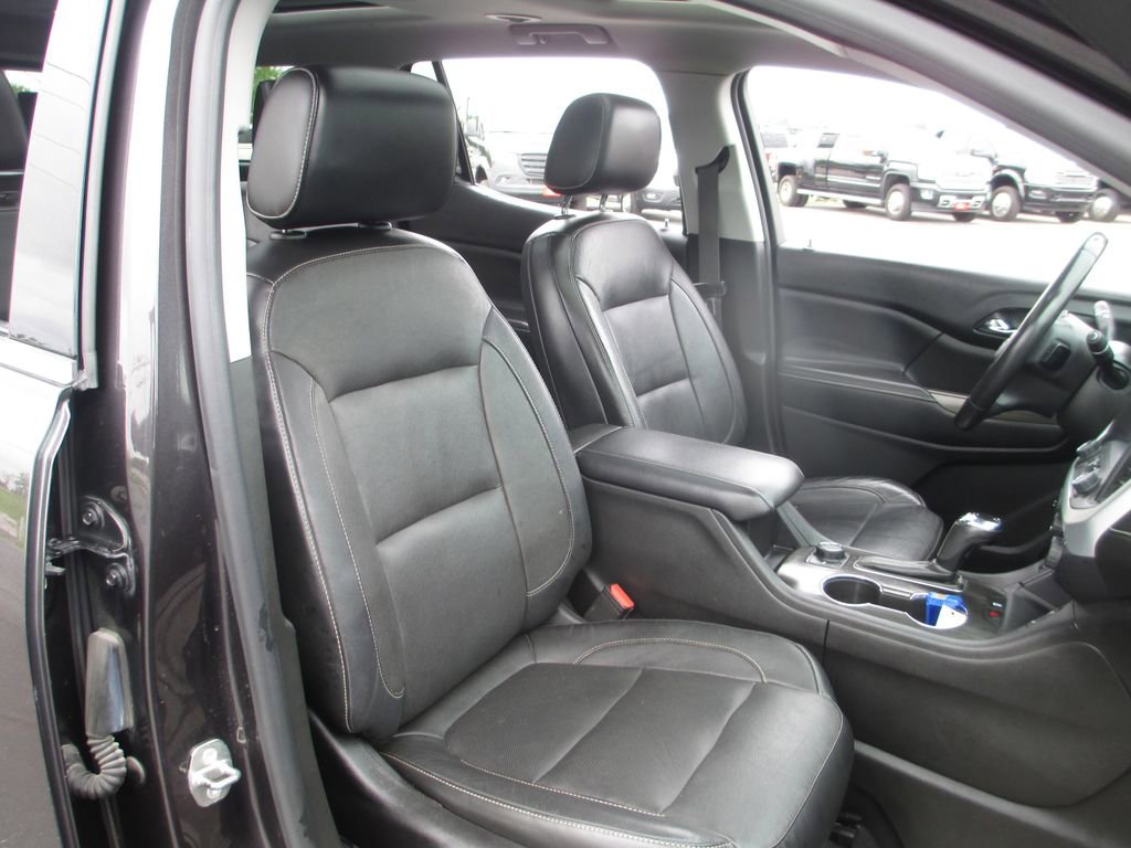 Used 2017 GMC Acadia SLT AWD/4WD image 24