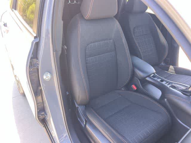 Certified 2025 Honda HR-V Sport image 12