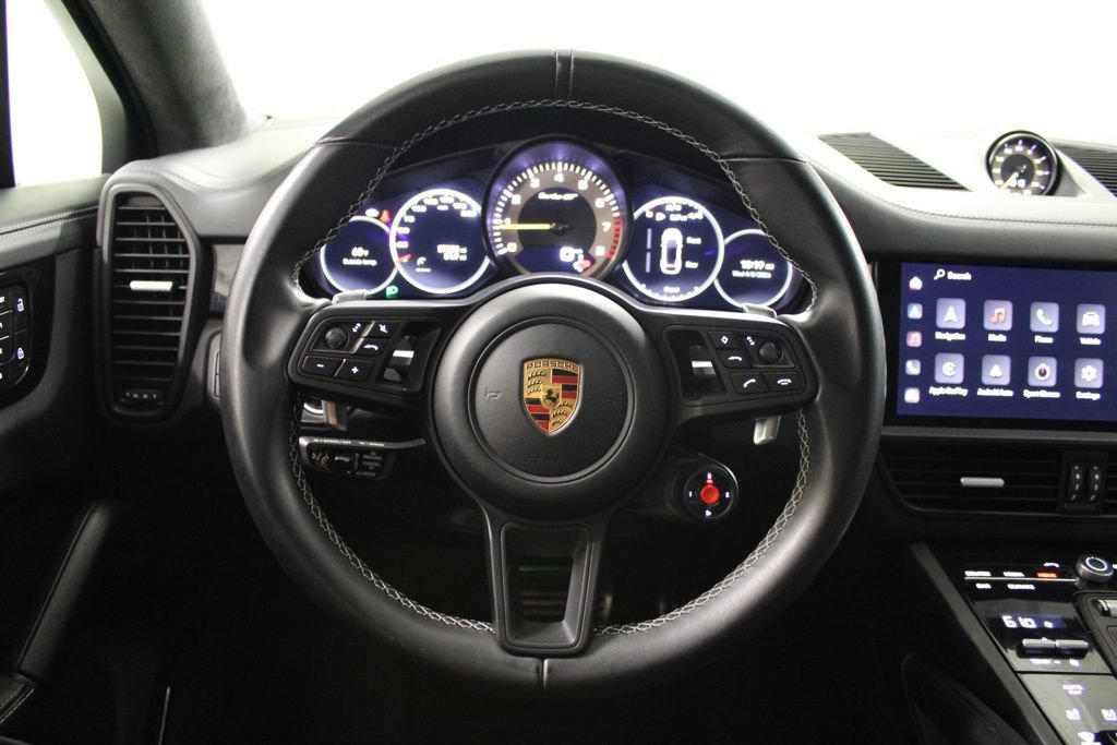Certified 2023 Porsche Cayenne Turbo GT AWD/4WD image 22