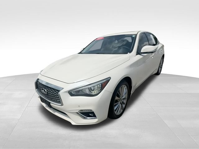 Used 2023 INFINITI Q50 Luxe w/ Cargo Package AWD/4WD image 4
