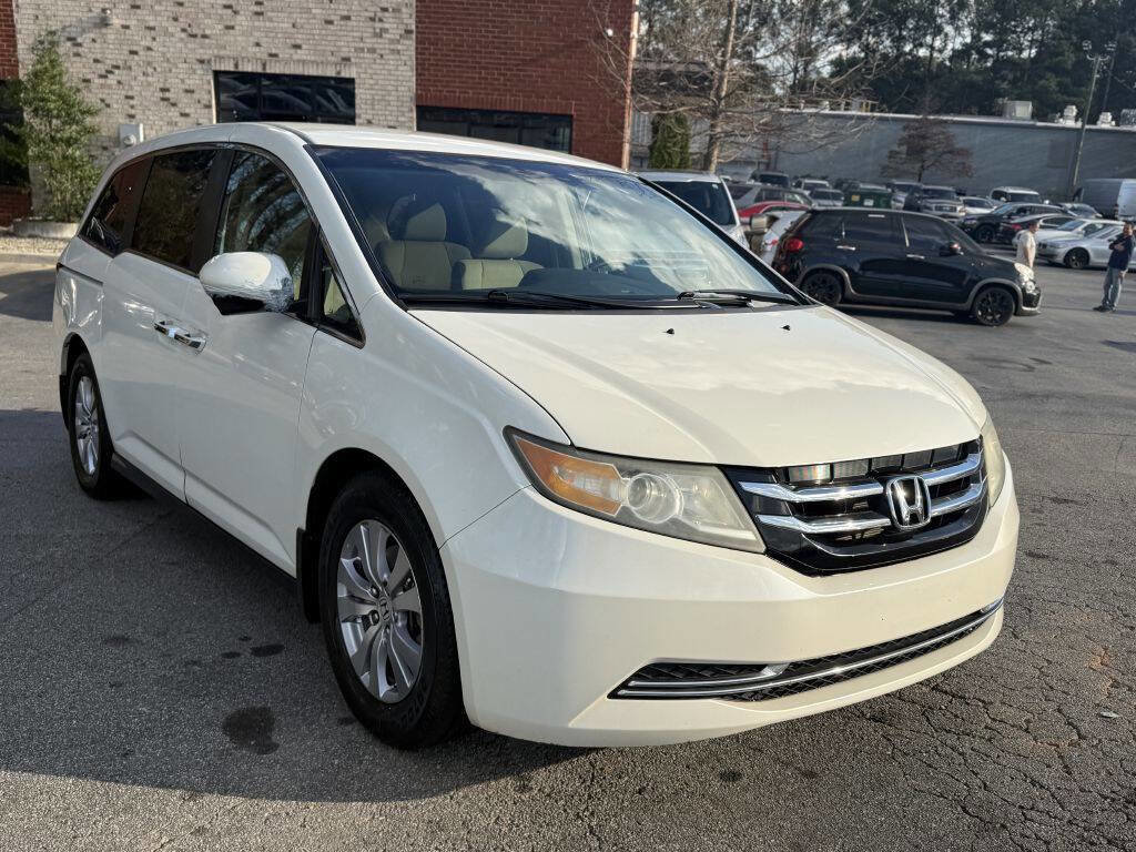 Used 2016 Honda Odyssey SE image 3