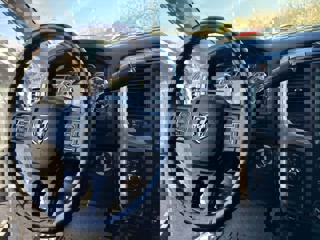 Used 2014 RAM 2500 Big Horn image 23