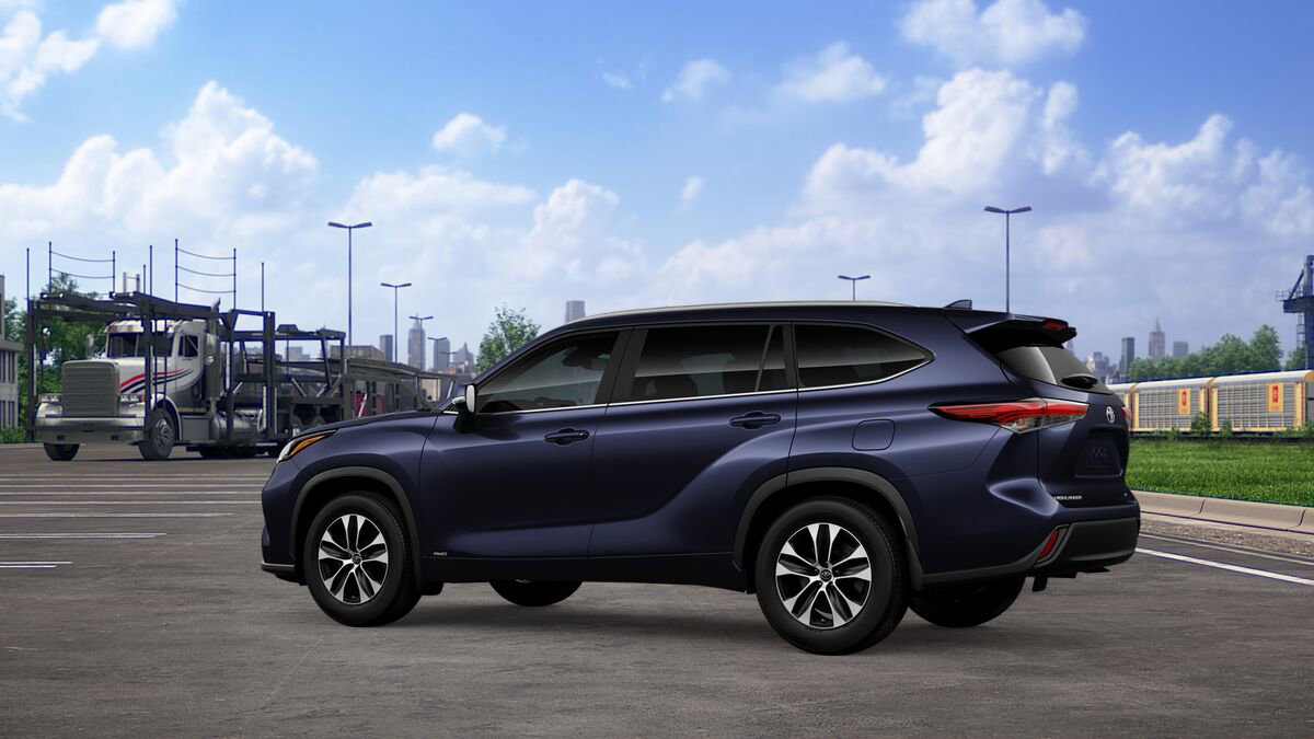 New 2026 Toyota Highlander XLE image 5