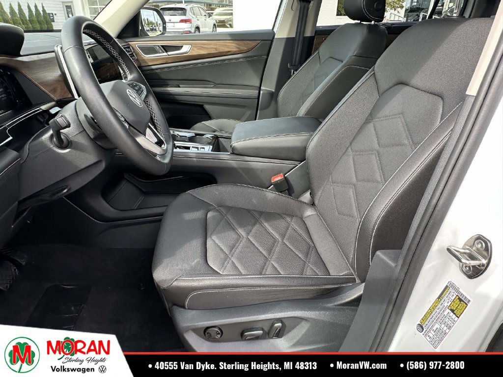 Certified 2026 Volkswagen Atlas SE w/ Panoramic Sunroof Package AWD/4WD image 19
