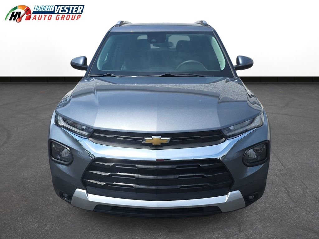 Used 2022 Chevrolet TrailBlazer LT FWD image 3