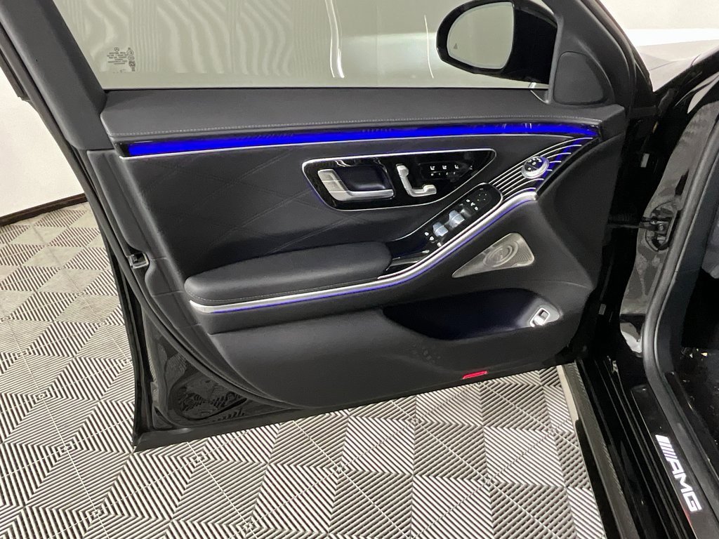 Used 2025 Mercedes-Benz S 63 AMG S image 19