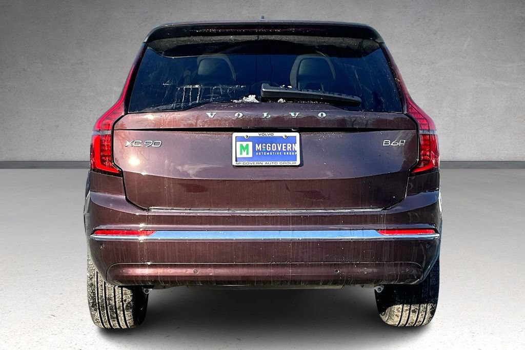 New 2026 Volvo XC90 B6 Plus w/ Protection Package Premier AWD/4WD image 4