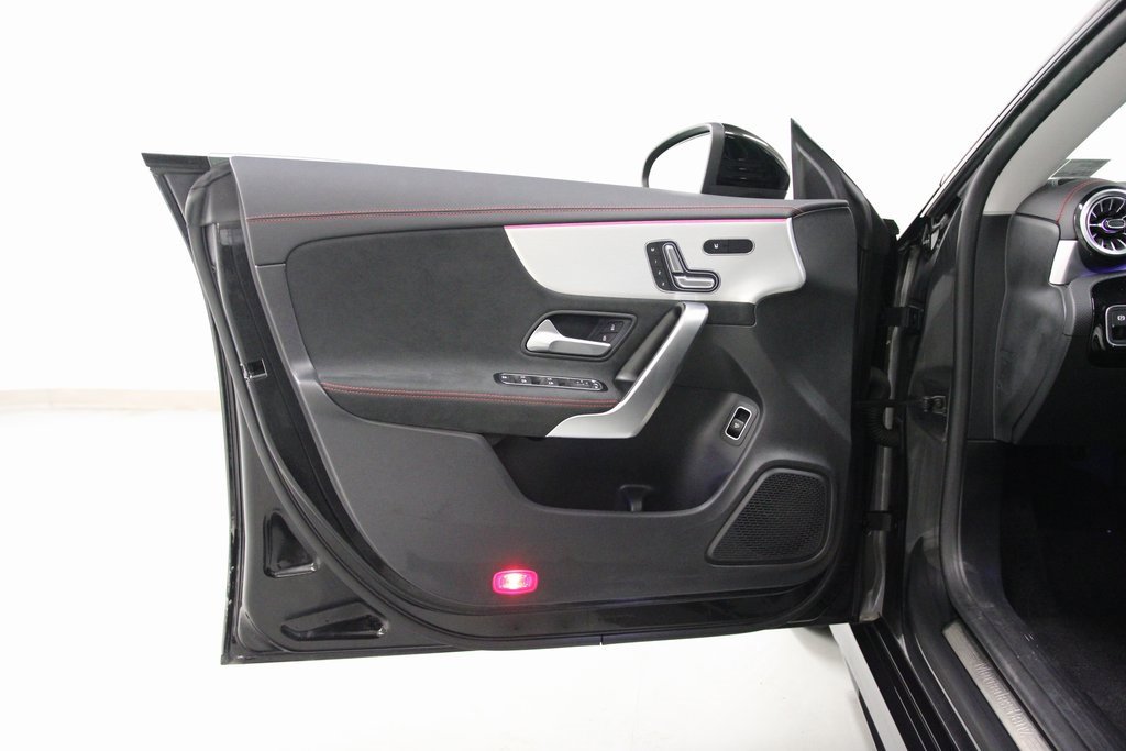 Certified 2024 Mercedes-Benz CLA 250 4MATIC image 18