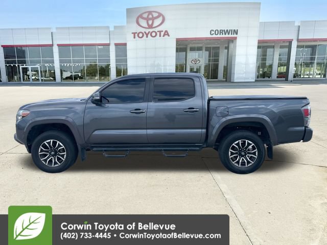 Used 2021 Toyota Tacoma TRD Sport w/ Blackout Package (TMS) AWD/4WD image 3