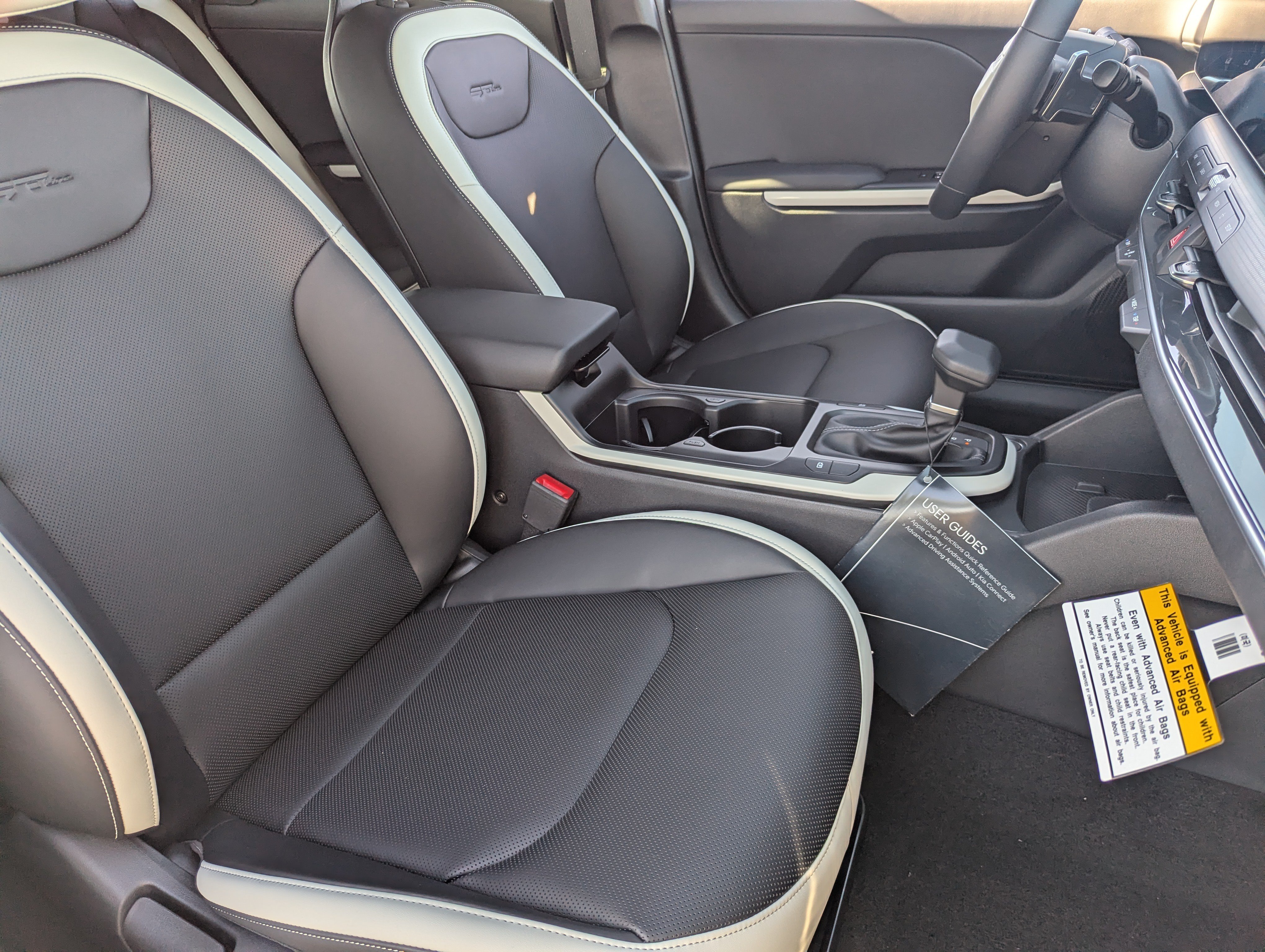 New 2026 Kia K4 EX w/ GT-Line Premium Package FWD image 9