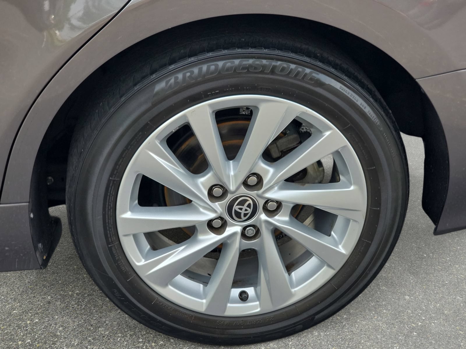 Used 2023 Toyota Camry LE FWD image 31