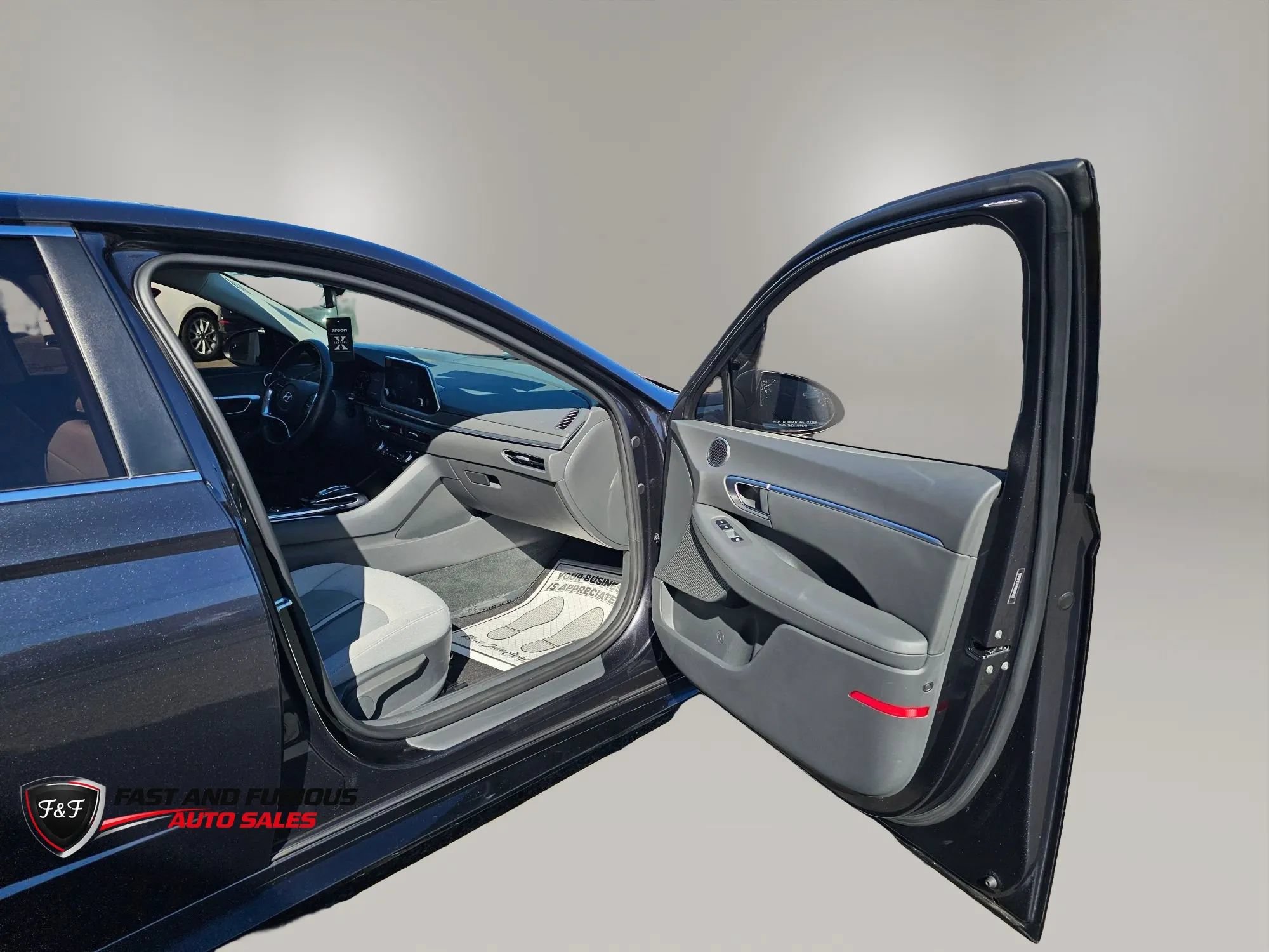 Used 2021 Hyundai Sonata SEL w/ Convenience Package FWD image 11