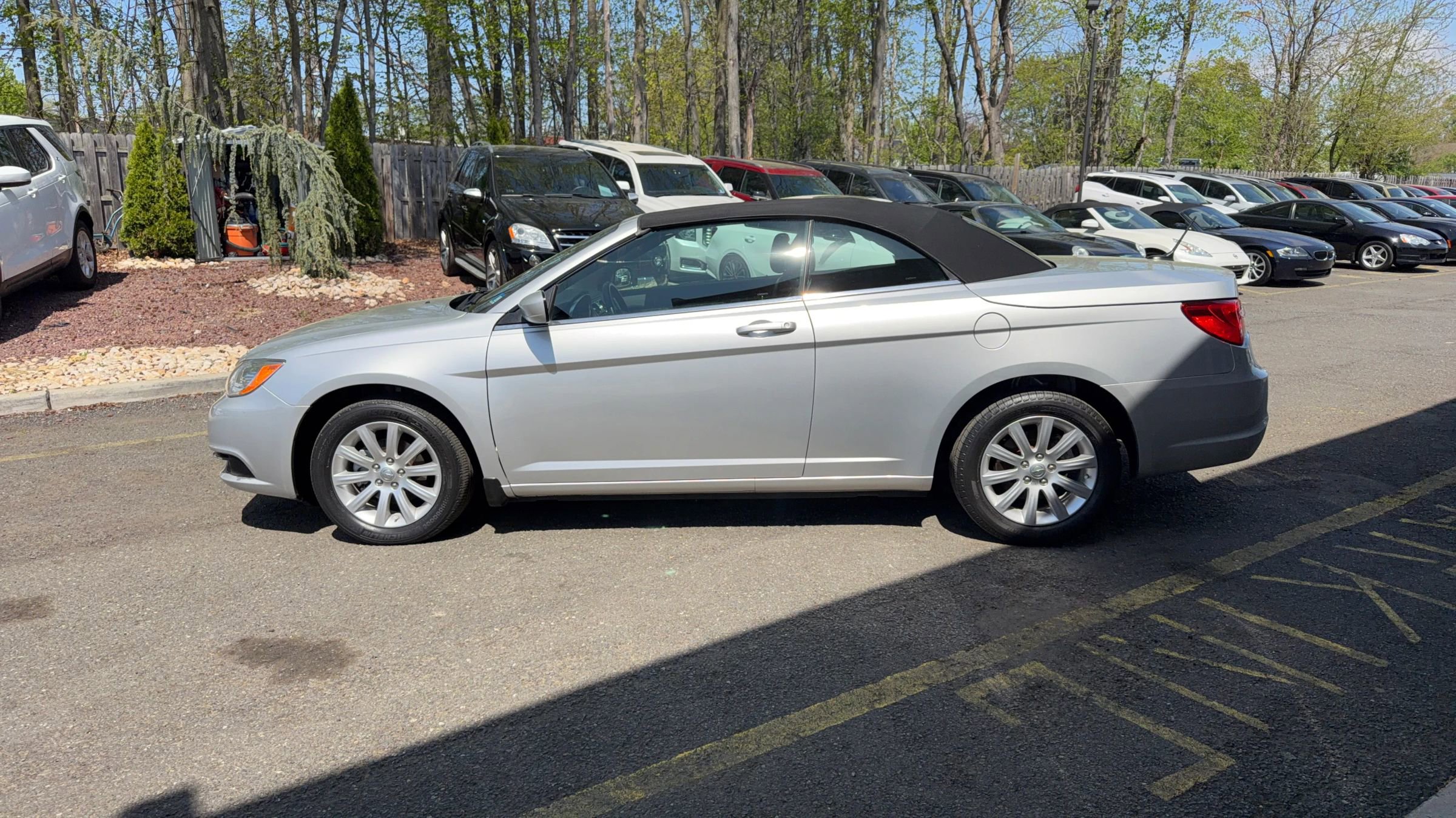 Used 2012 Chrysler 200 Touring image 8