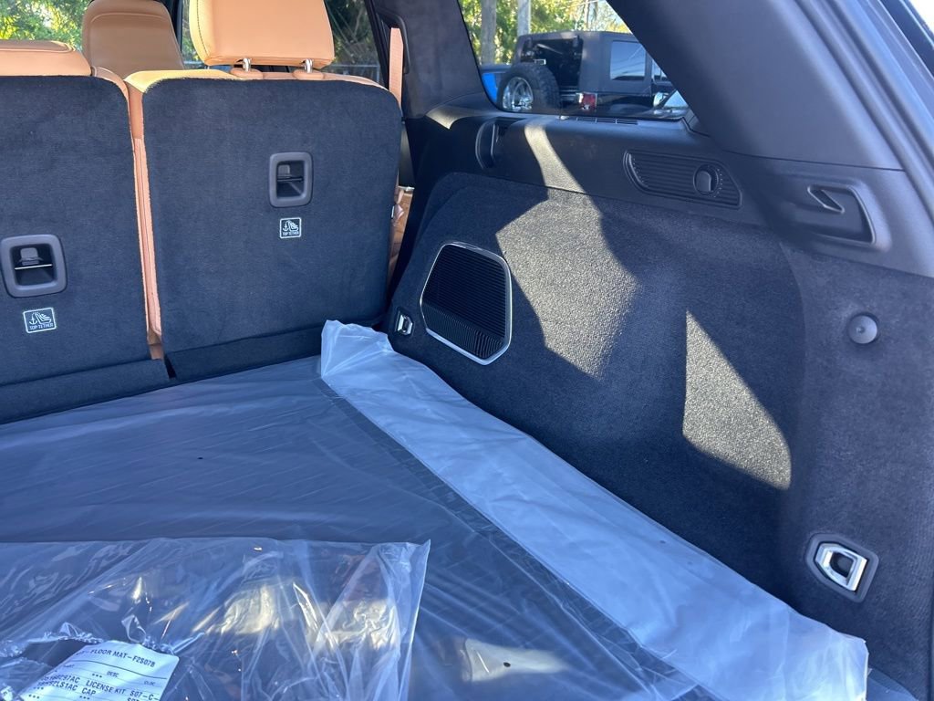 New 2025 Jeep Grand Cherokee Summit w/ Adv Protech Group IV image 31