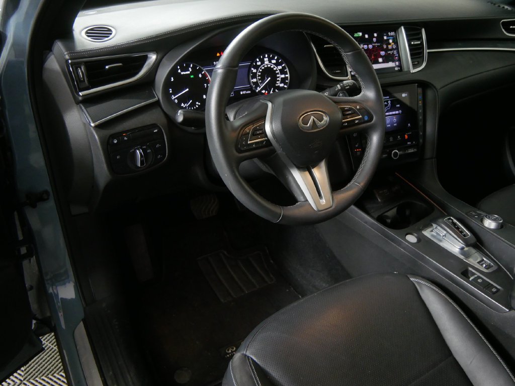 Used 2023 INFINITI QX50 Sport AWD/4WD image 15