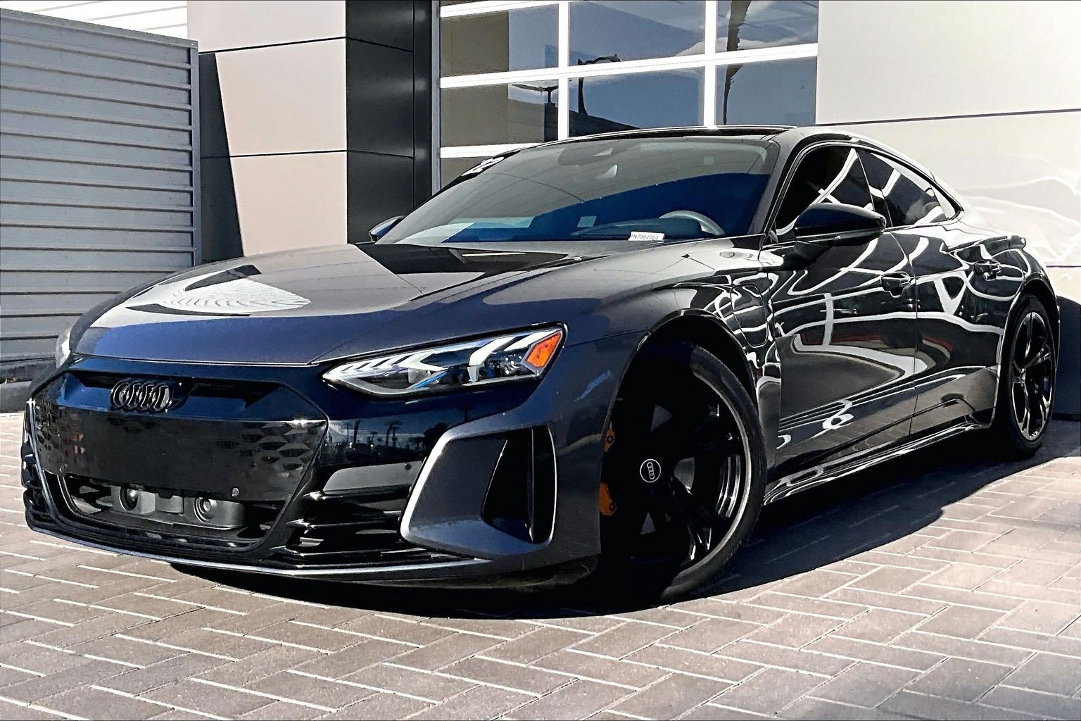 Used 2022 Audi e-tron GT Premium Plus w/ Performance Package AWD/4WD image 1
