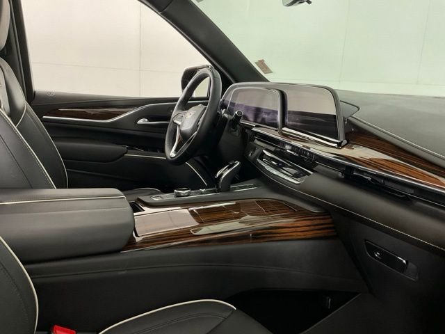 Certified 2024 Cadillac Escalade ESV Premium Luxury image 30