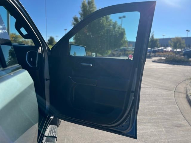 Used 2021 GMC Sierra 1500 AT4 image 25