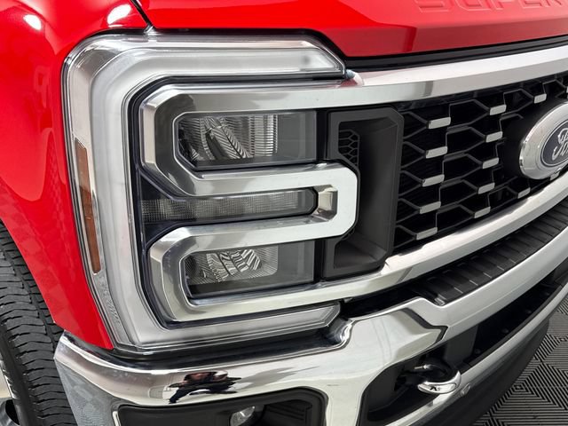 Used 2024 Ford F350 Lariat w/ Lariat Ultimate Package AWD/4WD image 12