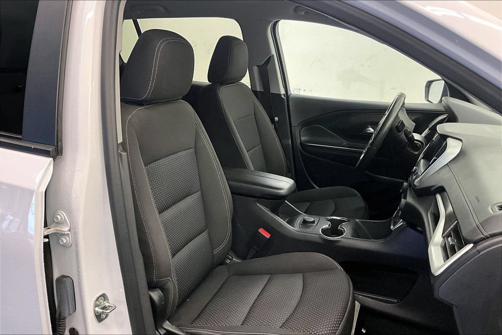 Used 2024 GMC Terrain SLE FWD image 6