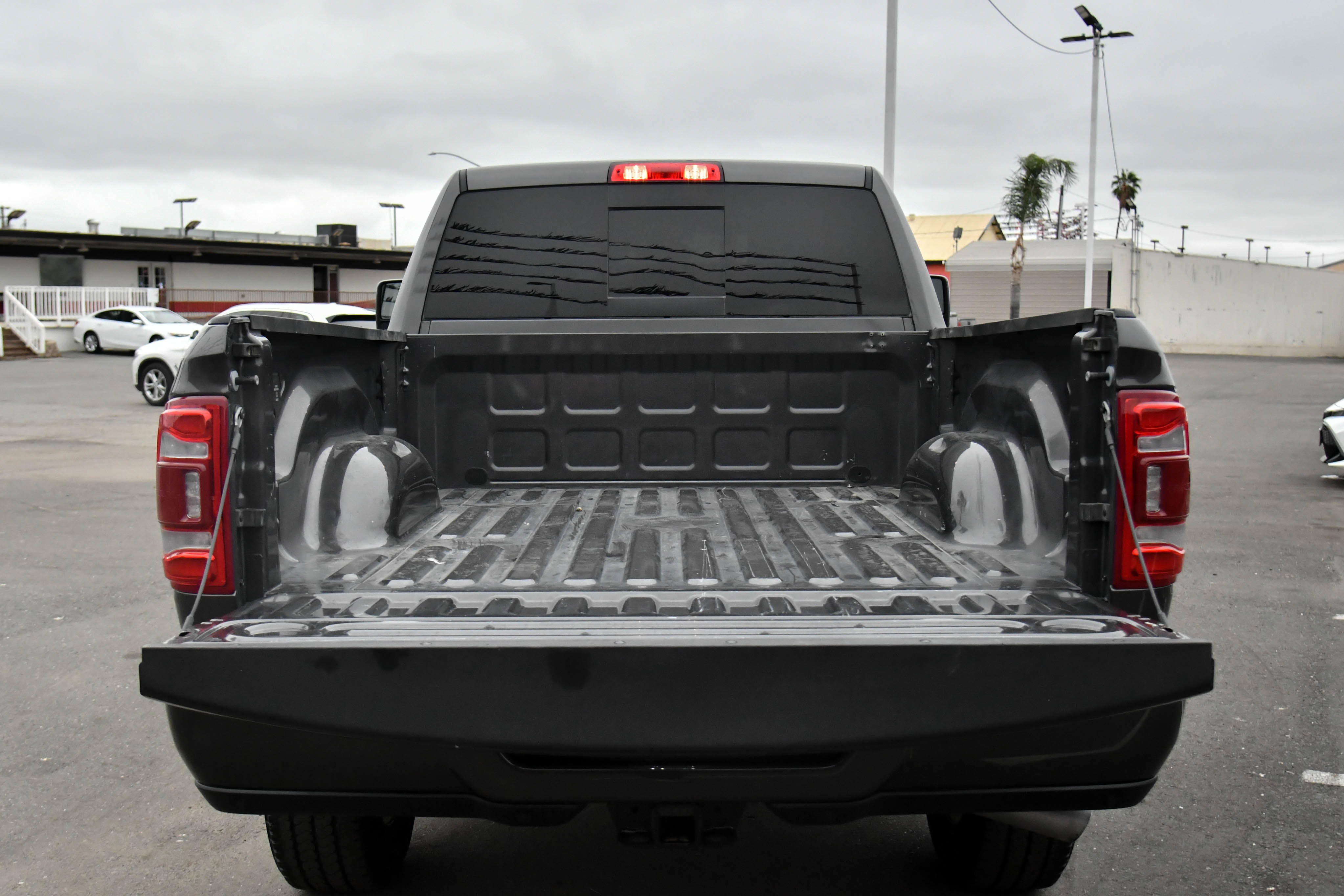 Used 2024 RAM 2500 Laramie image 46